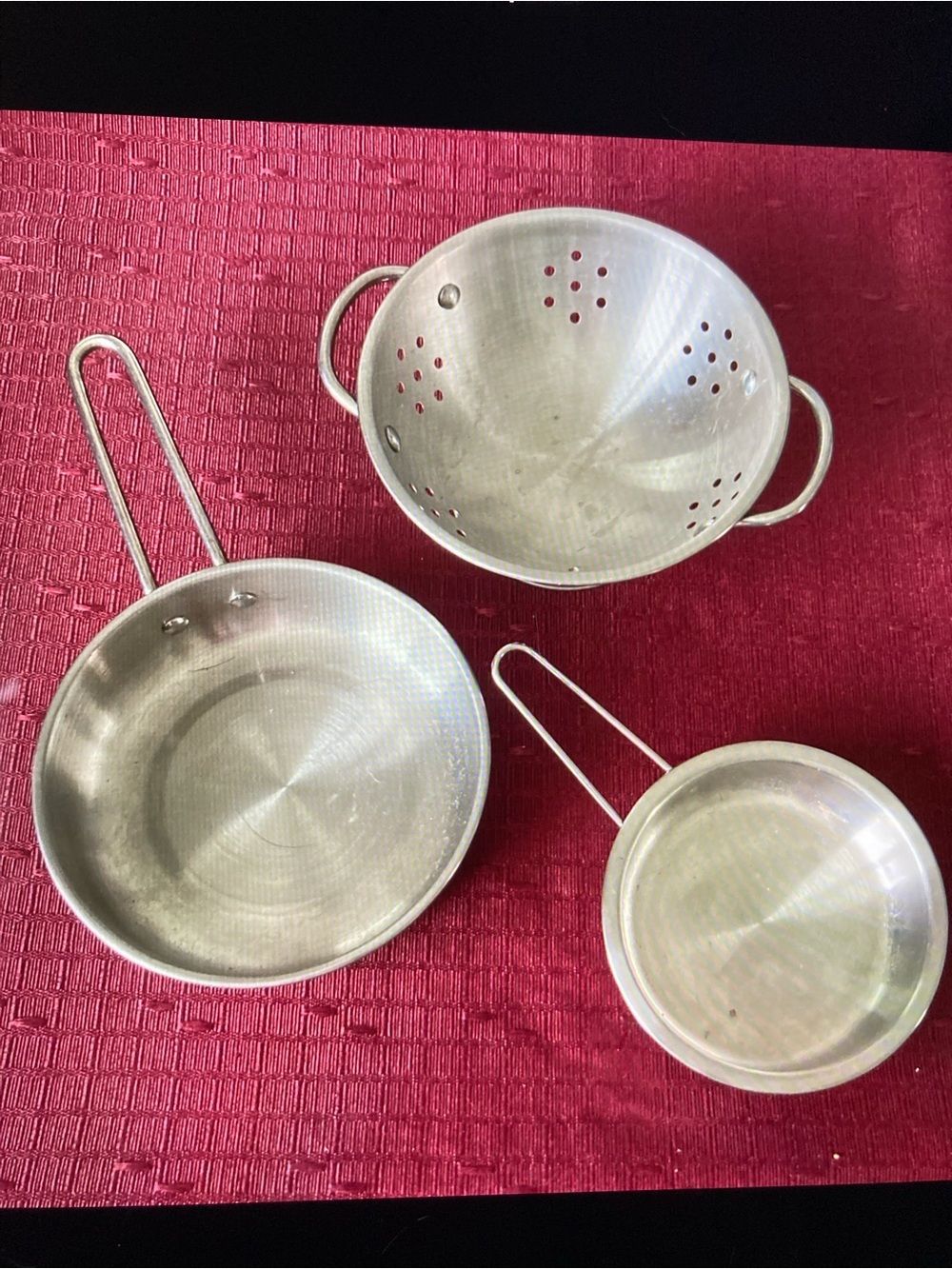 Melissa & Doug Stainless Steel Play Kitchen Colander and Pans Set - Silver